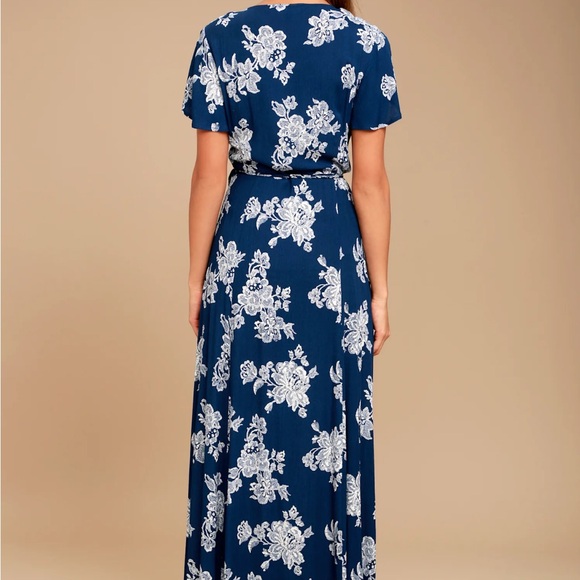 Lulu’s Blue Maxi Dress - Picture 2 of 4